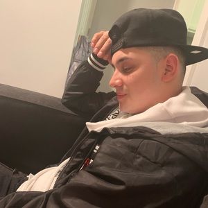 Meet your Posher, Mario